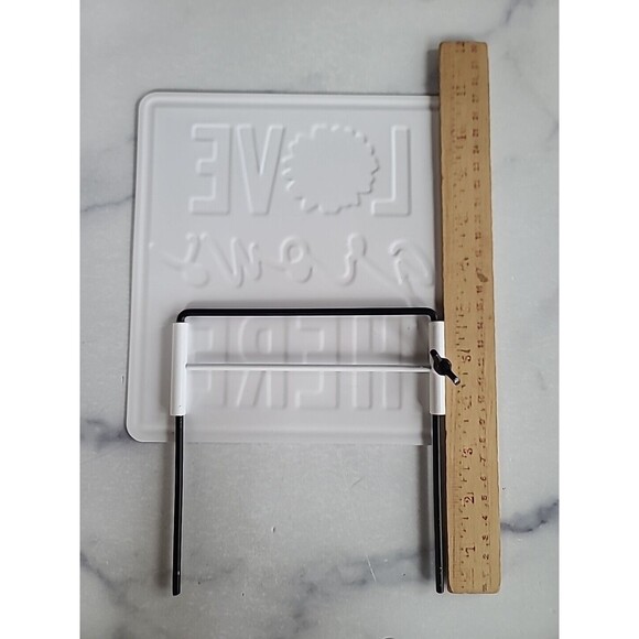 Love Grows Here Metal Garden Sign - Picture 8 of 10